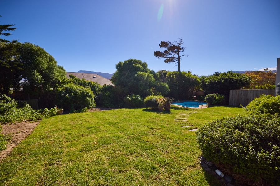 4 Bedroom Property for Sale in Capri Western Cape